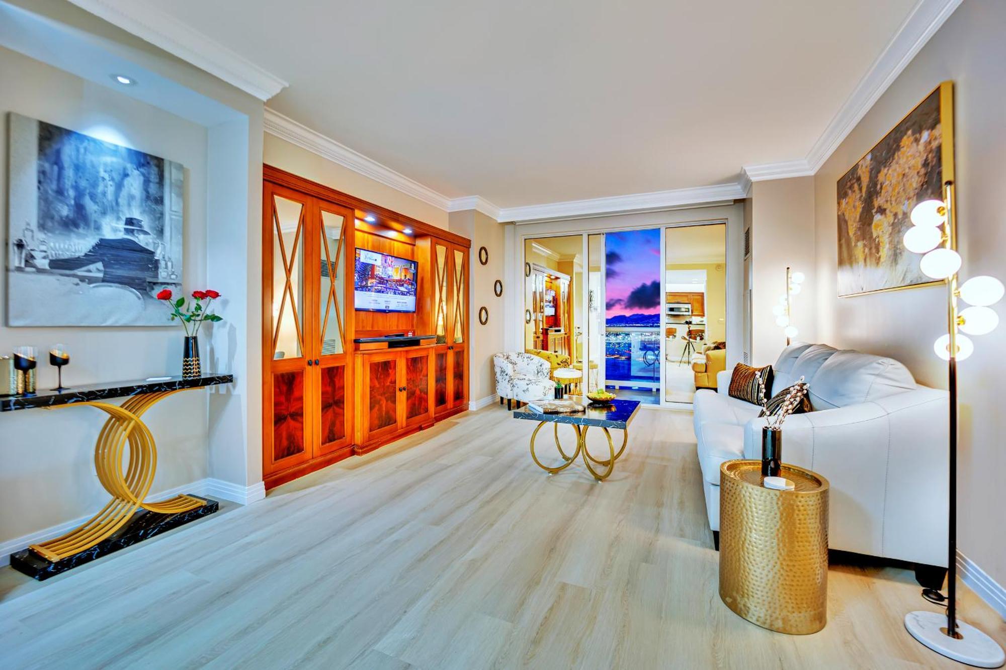 Skyline Serenity Mgm Signature
