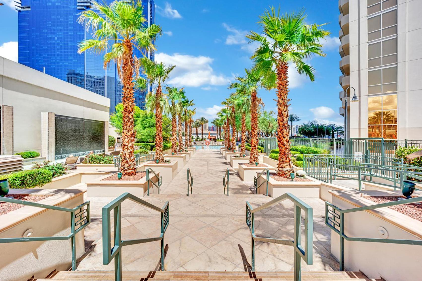 Skyline Serenity Mgm Signature Holiday home Las Vegas