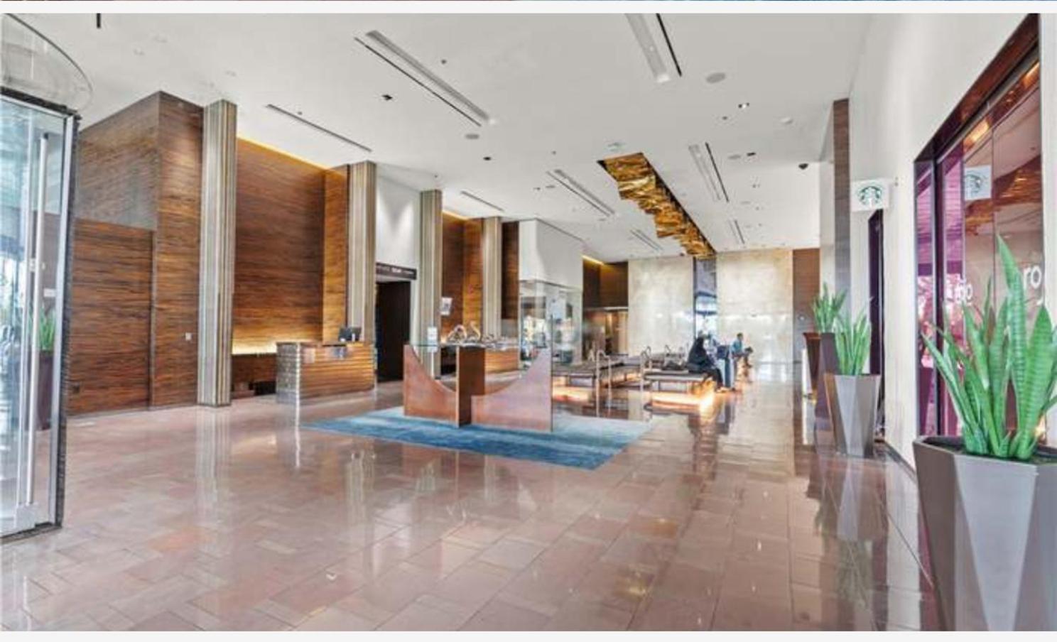 Luxe Condo Balcony Access No Resort Fee * Las Vegas