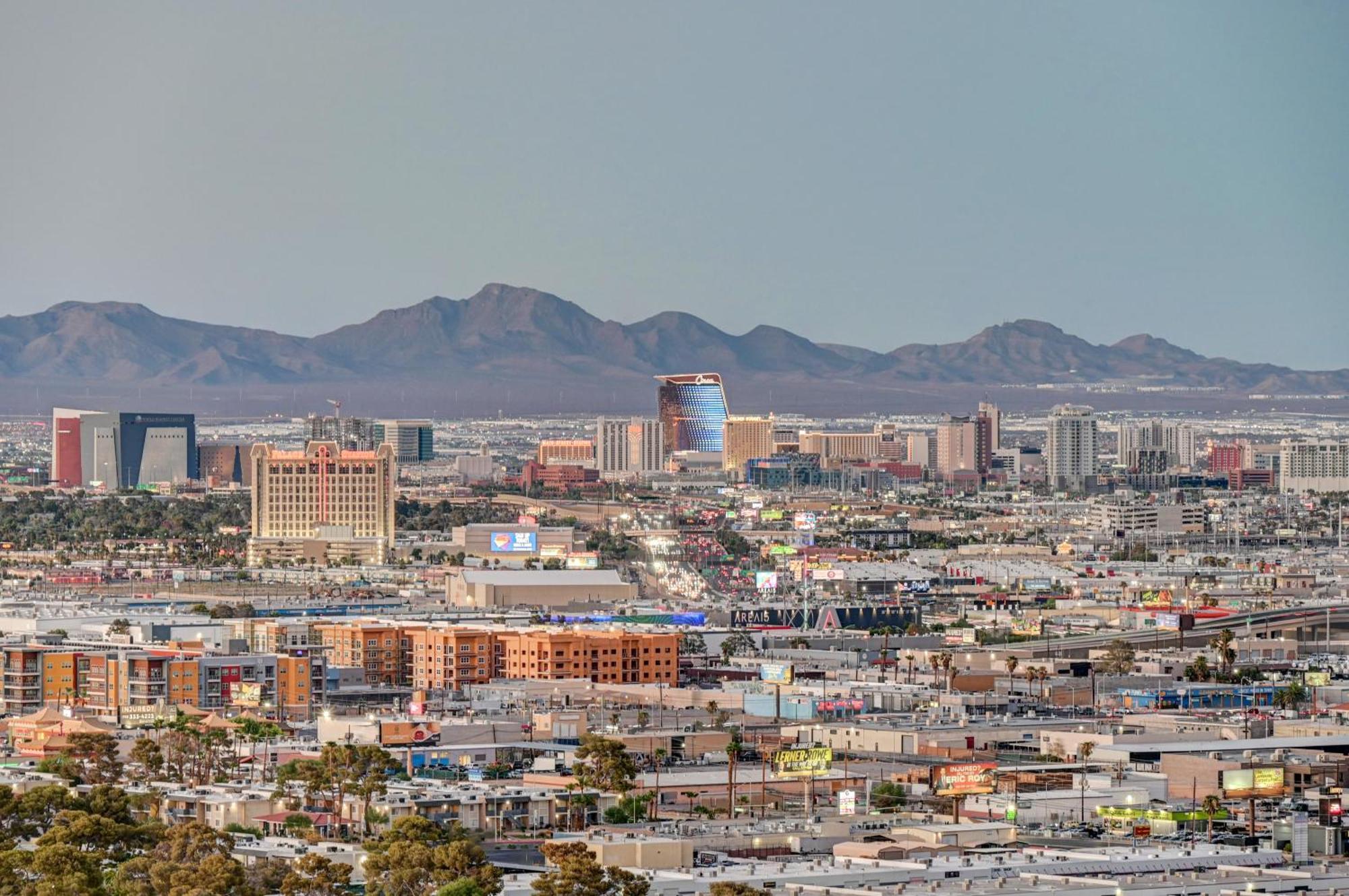 Apartamento Hi-rise Private Balcony & Strip Views Las Vegas