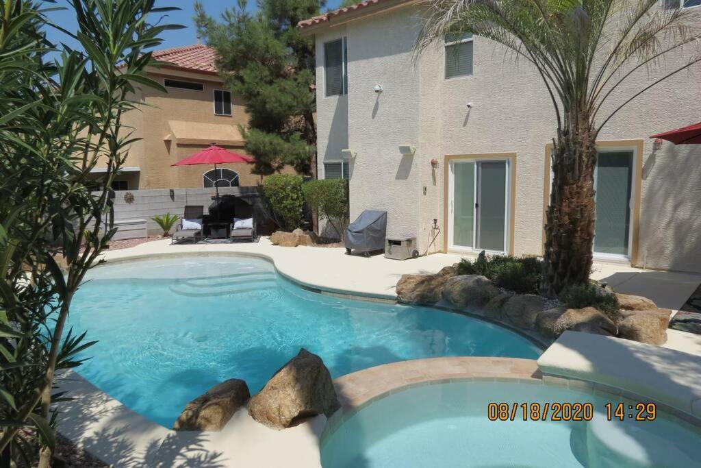 Elegant Beautiful With Pool & Heated * Las Vegas