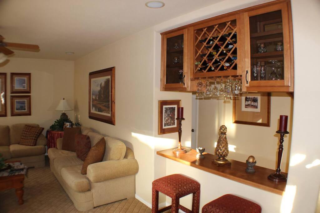 Holiday home Elegant Beautiful With Pool & Heated