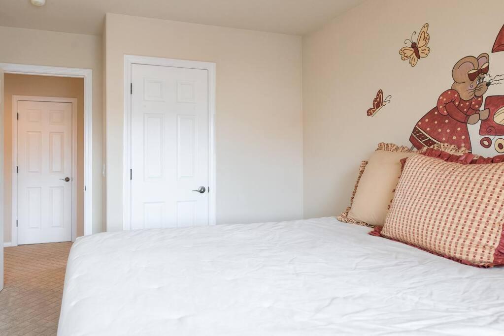 Elegant Beautiful With Pool & Heated * Las Vegas