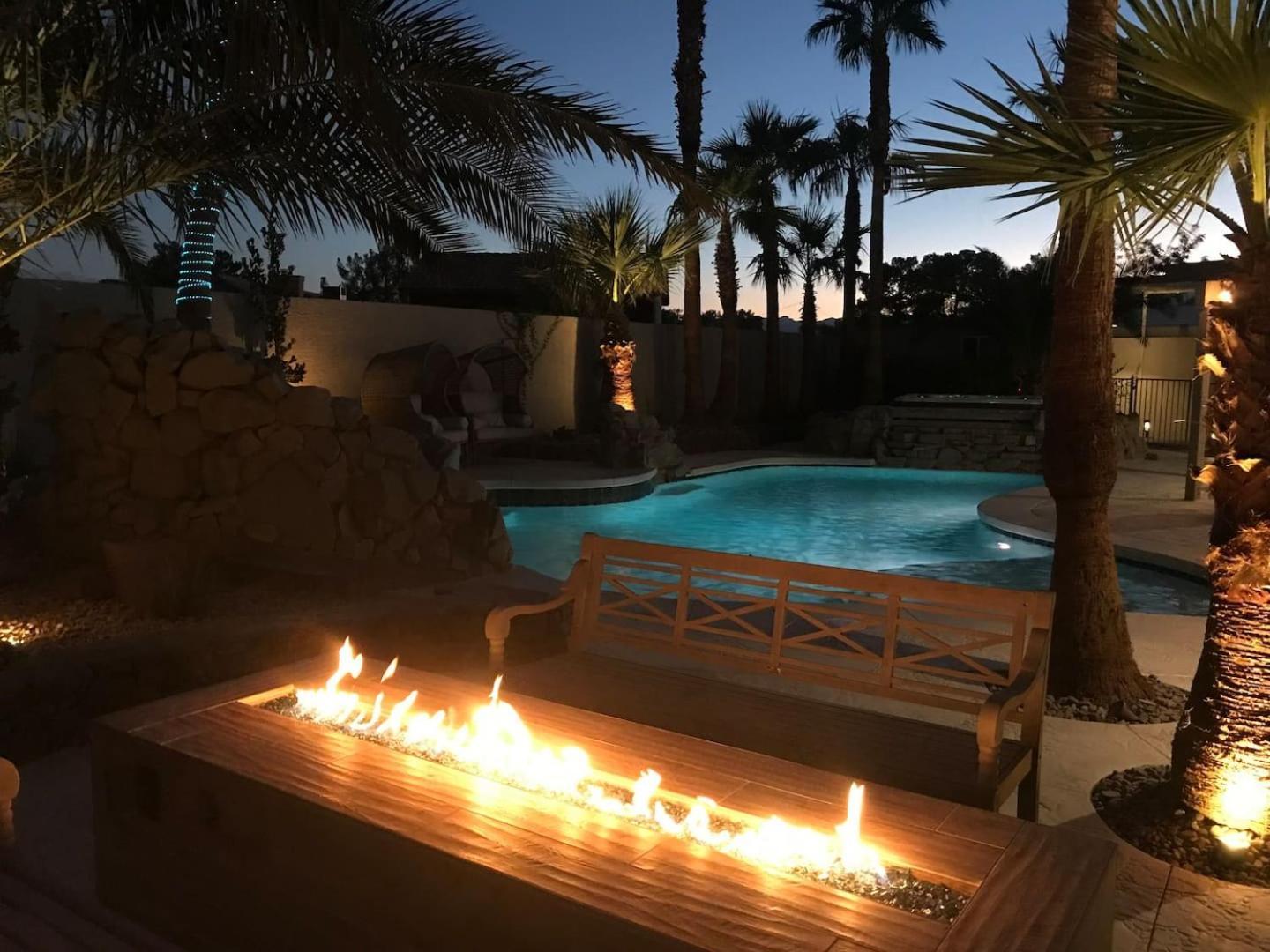 Casa de férias Oasis In The Desert W Heated Pool Fully Renovated Las Vegas