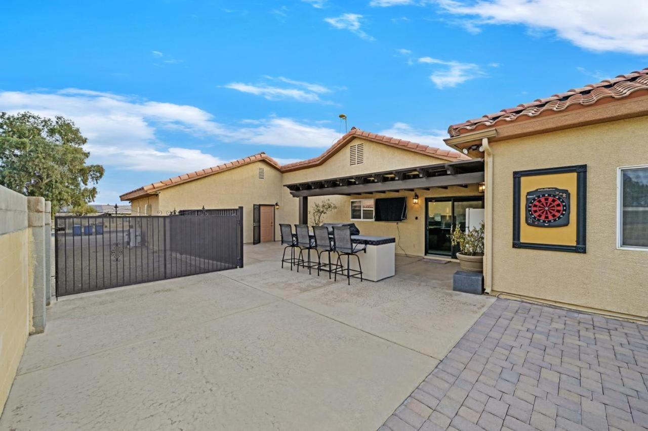 New Luxurious 6br Near Lv Strip W Pool & Casa de férias Las Vegas