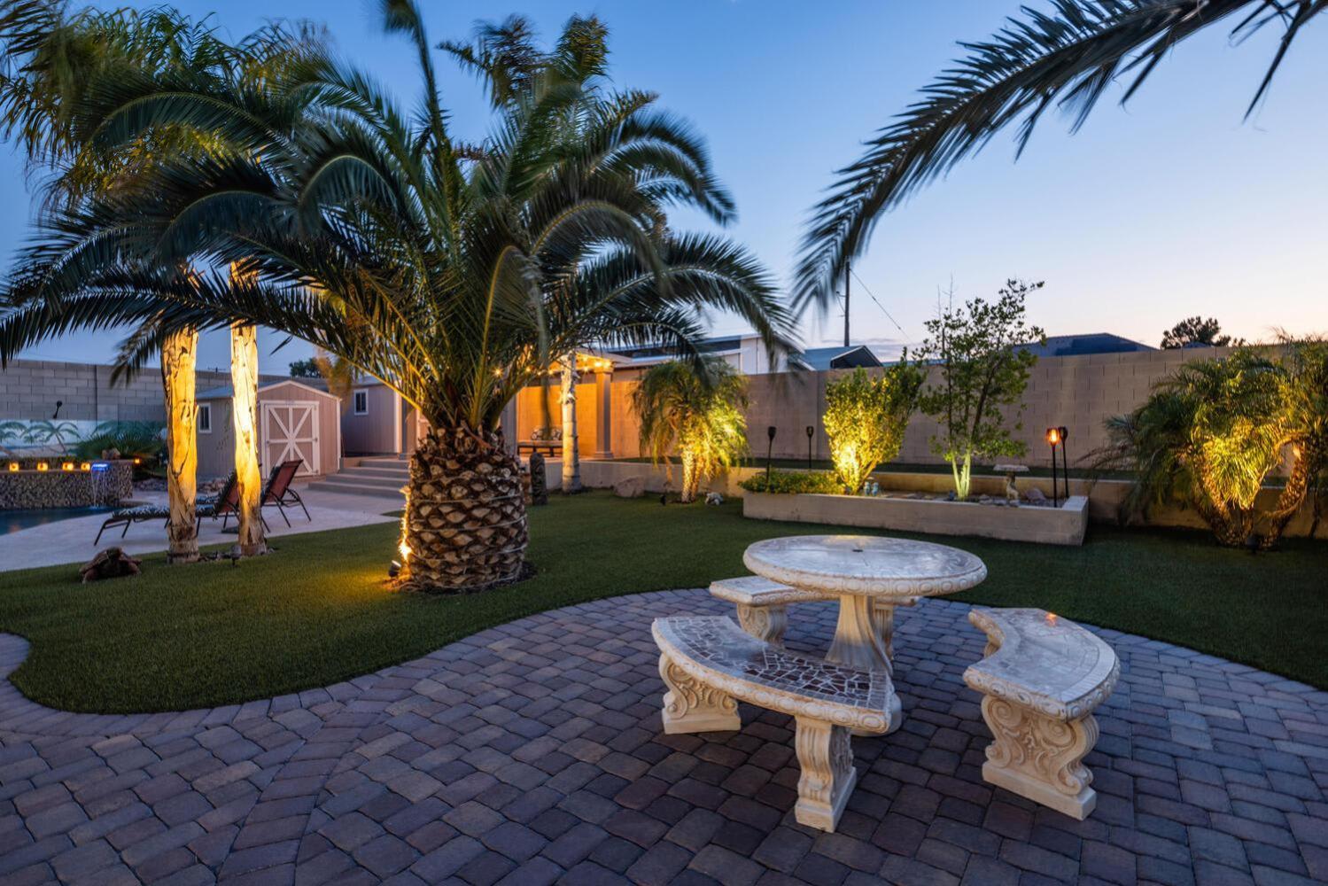 Casa de férias New Luxurious 6br Near Lv Strip W Pool &