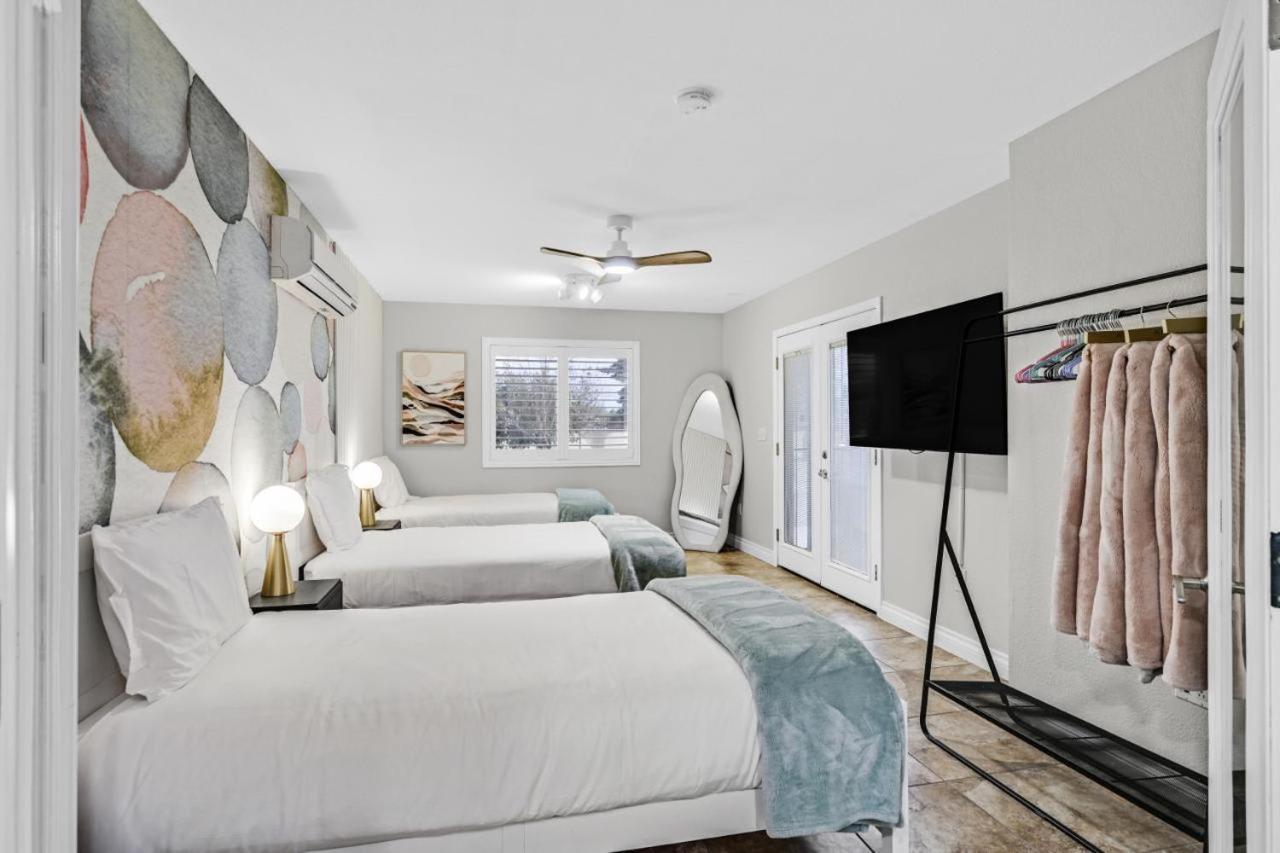 Casa de férias New Luxurious 6br Near Lv Strip W Pool &
