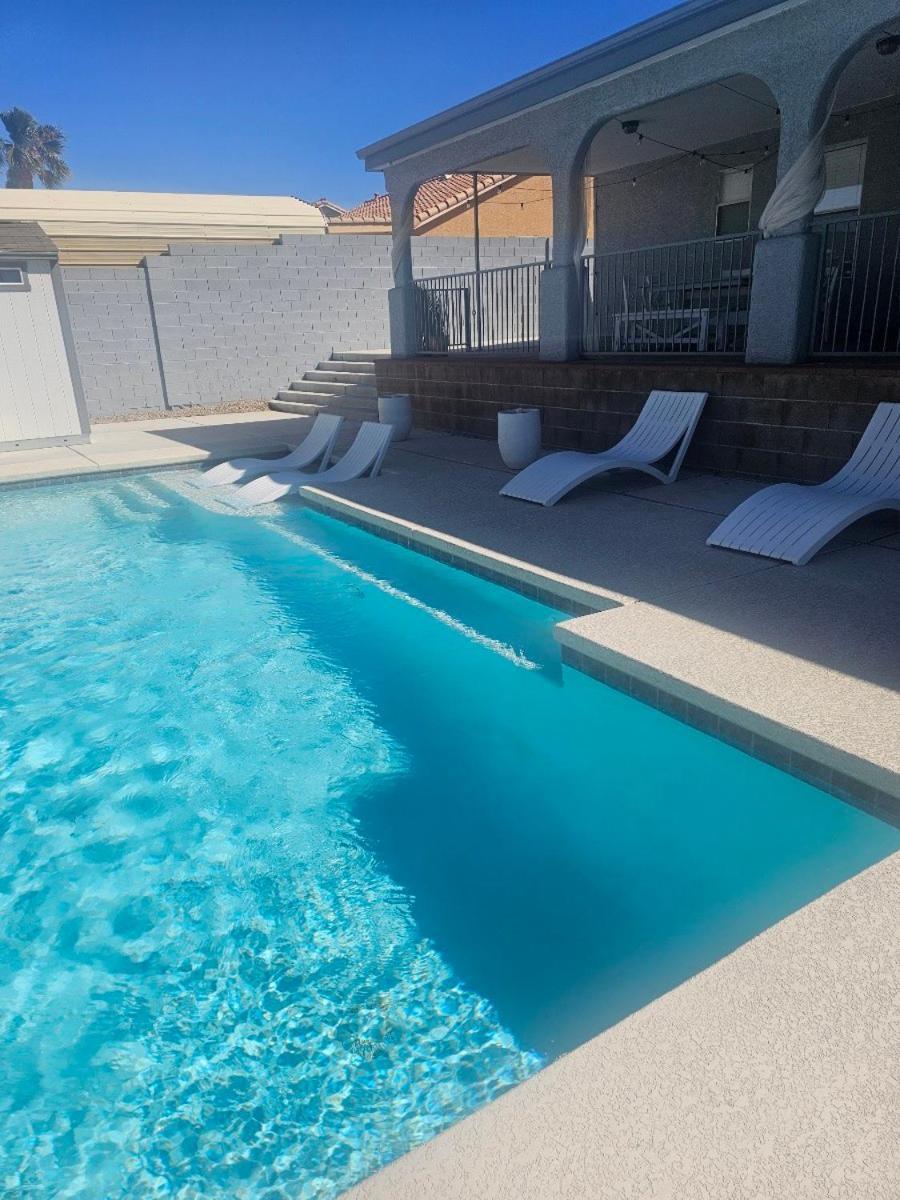 Cozy Desert Retreat - Pool, Spa, Views Casa de férias *