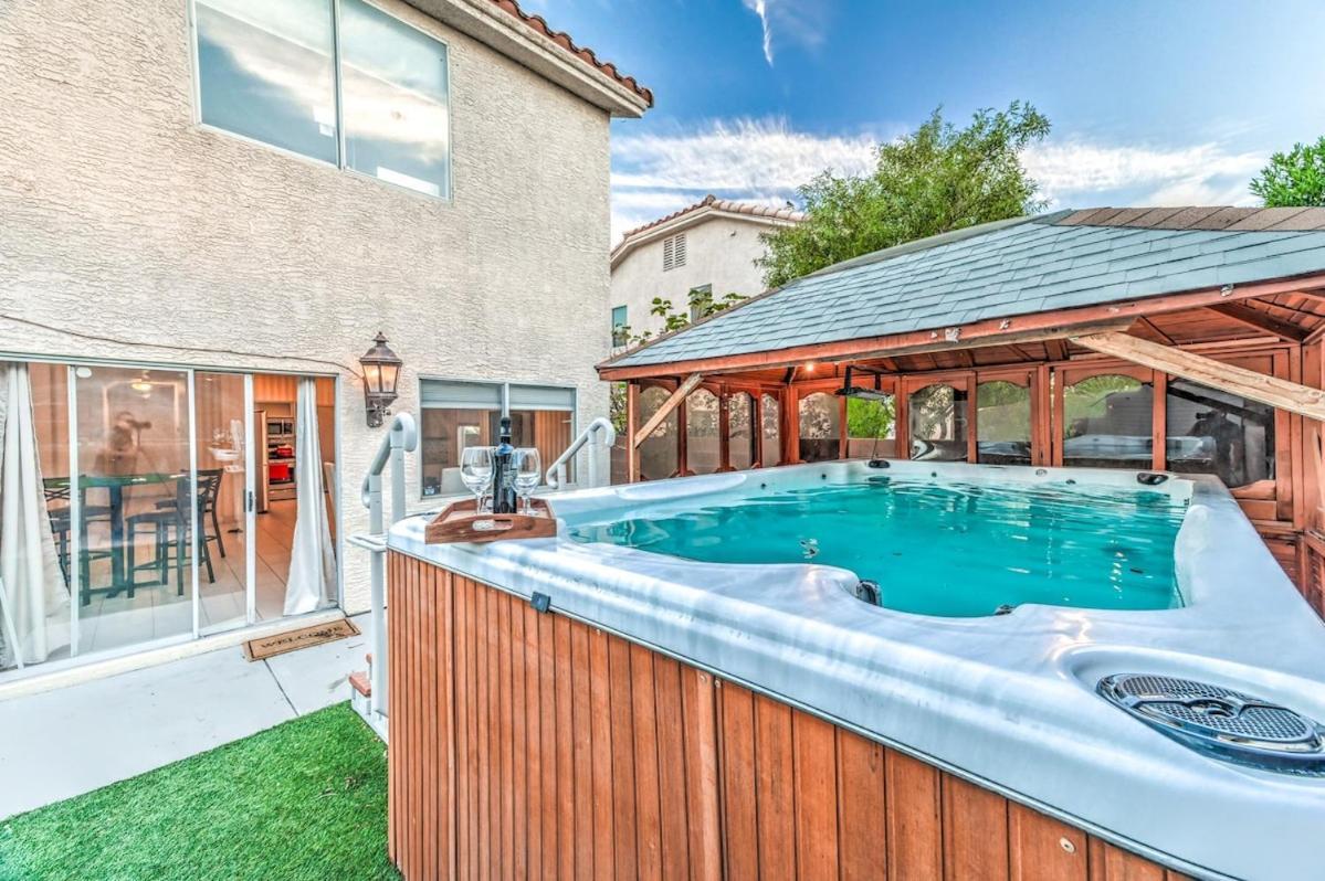 Vegas Vibes 4br With Poolspa, Perfect For Groups Las Vegas