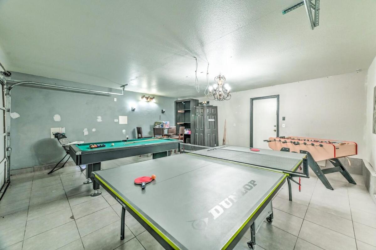 Vegas Vibes 4br With Poolspa, Perfect For Groups Holiday home
