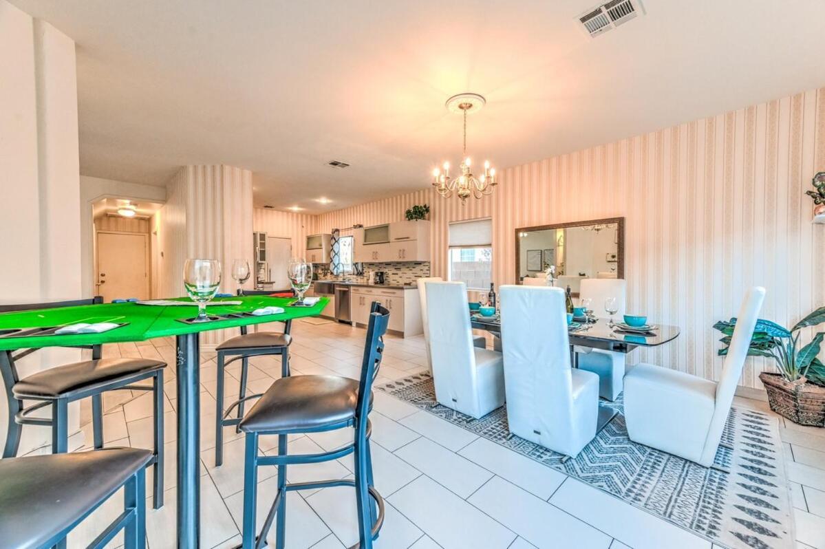 Vegas Vibes 4br With Poolspa, Perfect For Groups Las Vegas