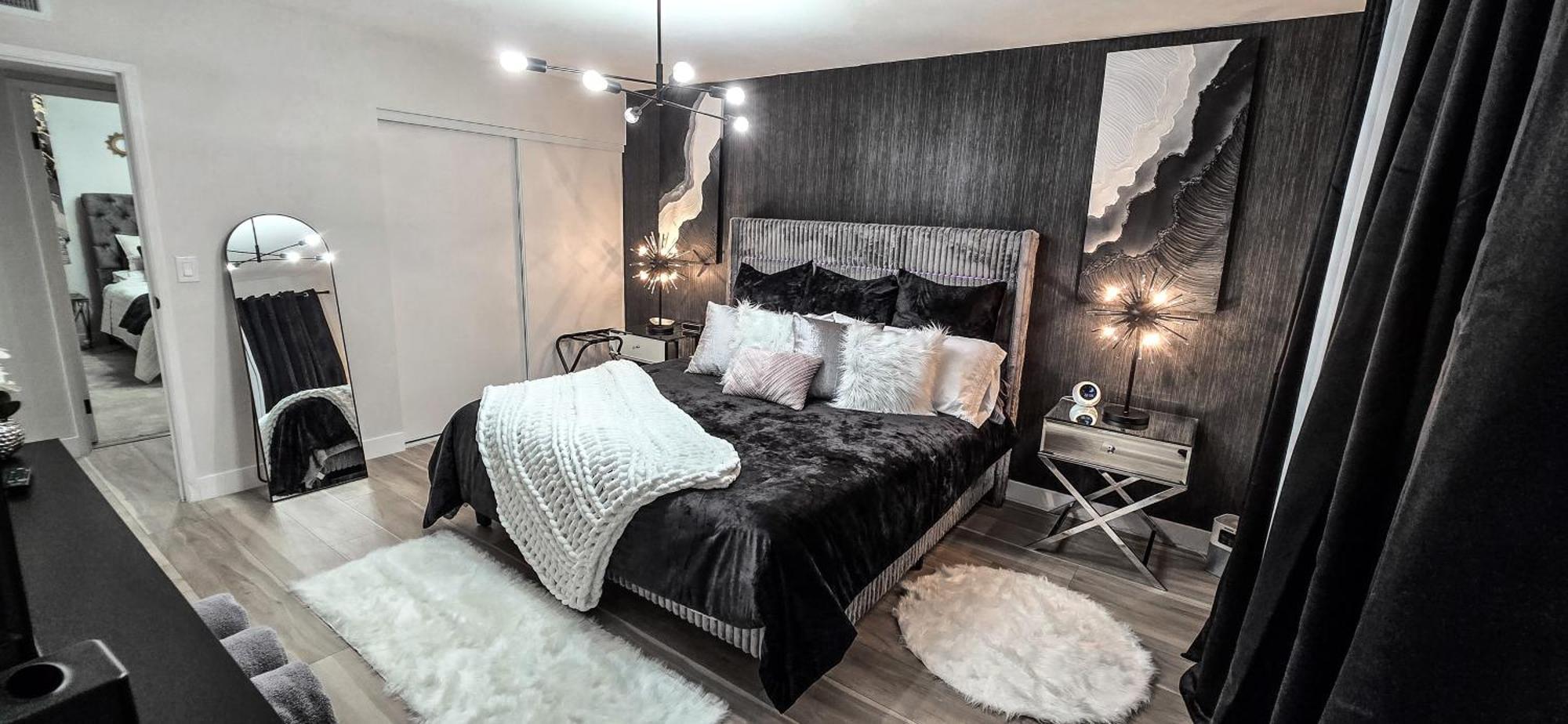 Casa de férias 5 Min To The Strip Hot Tub Sleeps 7 Game & *