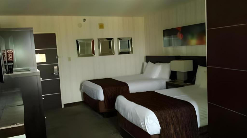 Gold Coast And Casino 3*