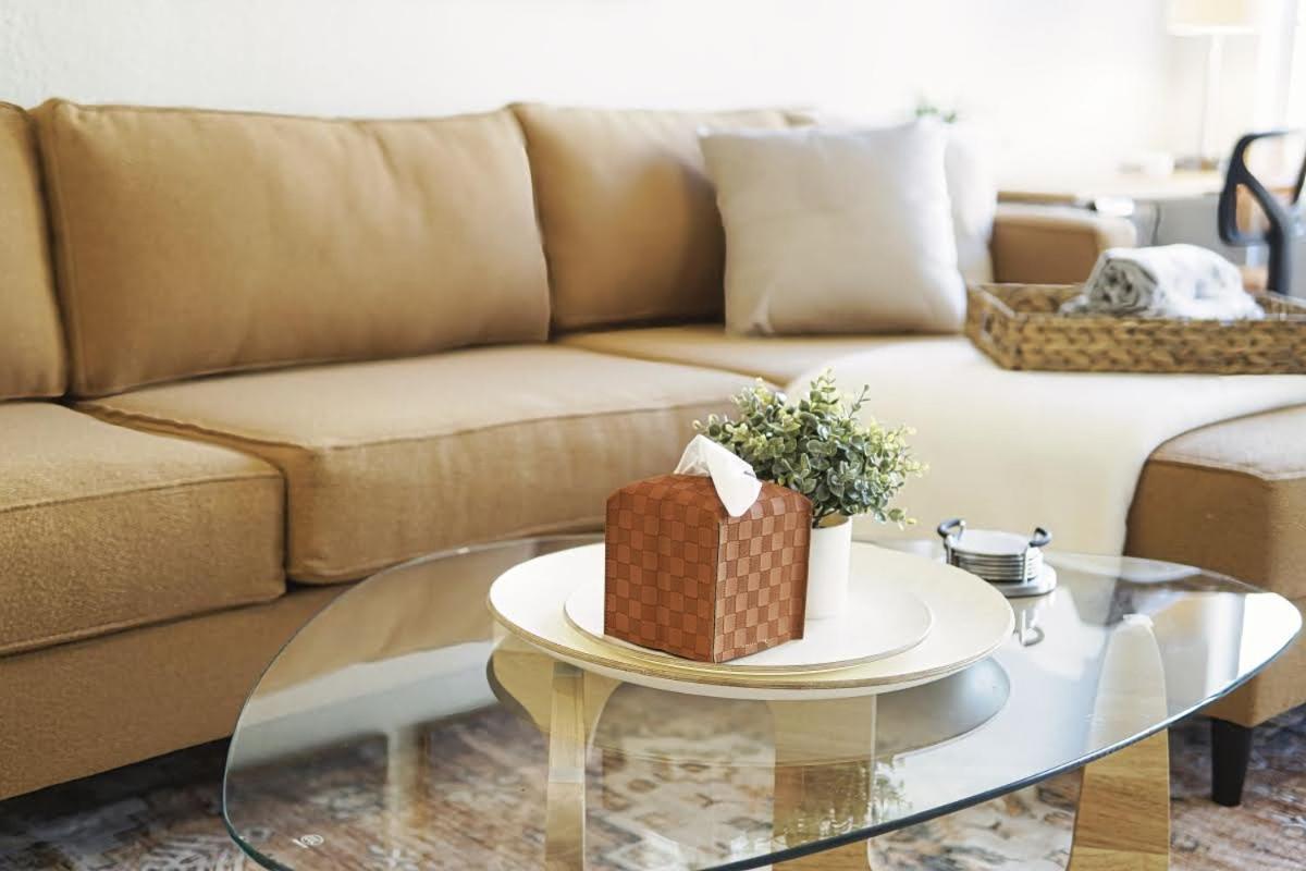 Dwell Descans - Restful Haven Steps To Vegas Strip Apartment
