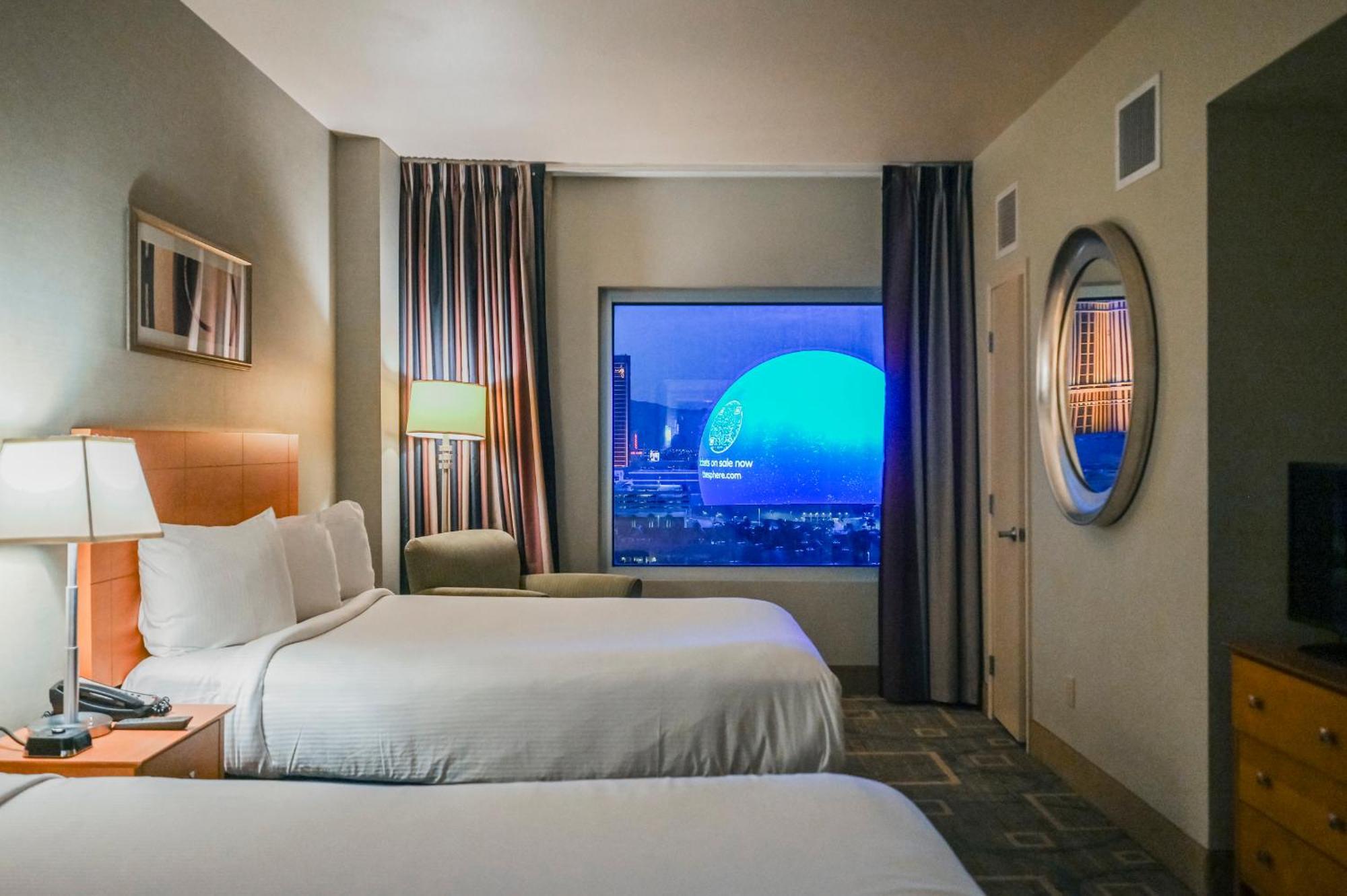 Stripviewsuites At Platinum