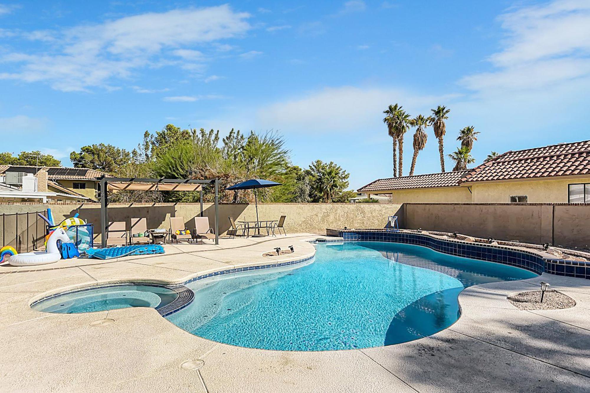 Villa Lux Life! Location For Business Or Play! *