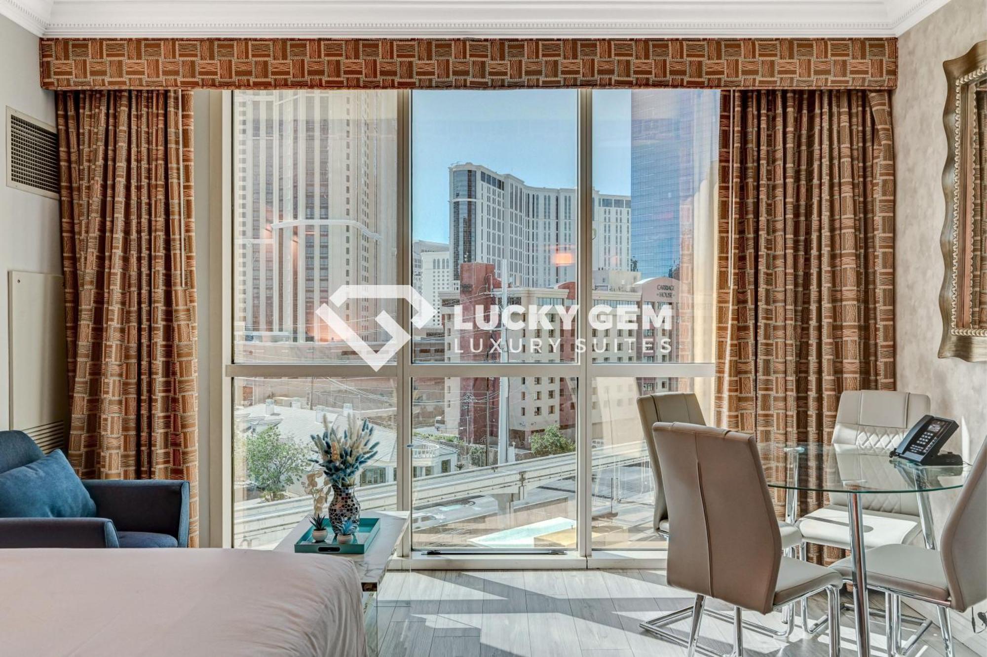 Lucky Gem Penthouse & Luxury At Signature Resort, Strip View 509 Hotel