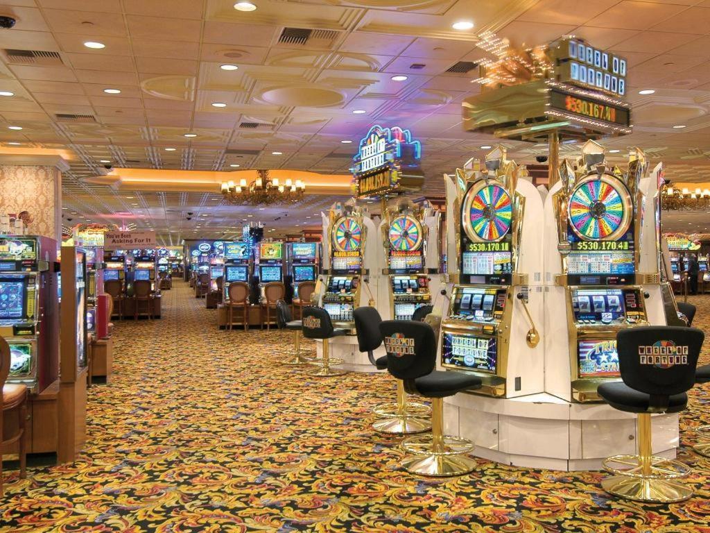 Gold Coast And Casino Resort 3*