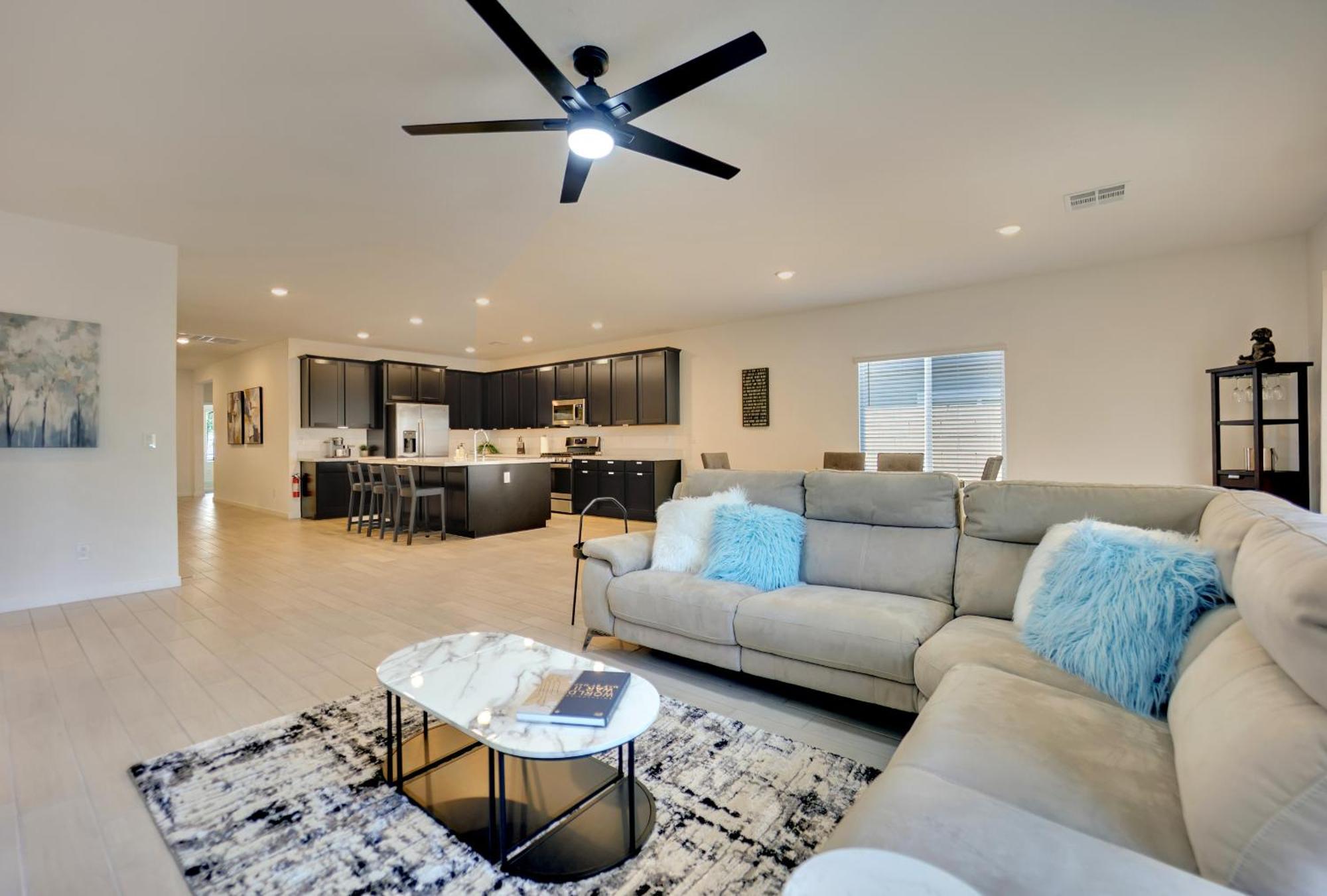 Holiday home Casa Niva A Contemporary Oasis In The Heart Of Vegas Las Vegas