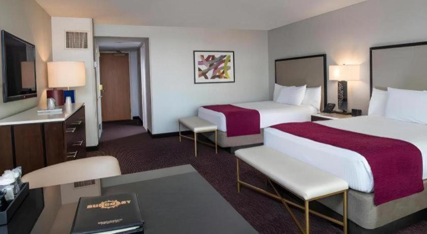 Suncoast And Casino 4*