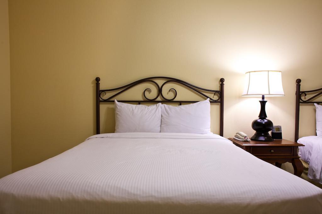 Resort Wyndham Grand Desert 3*
