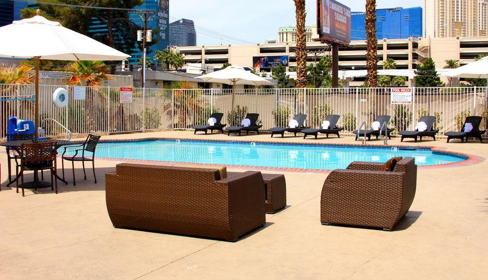 6 Vegas, Nv - Strip 4*