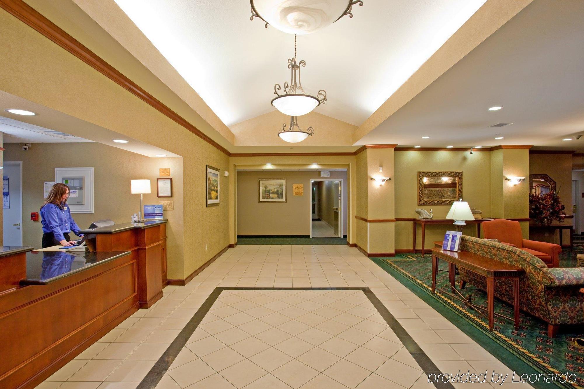 Express Vegas Stadium Area By Ihg 3* Las Vegas