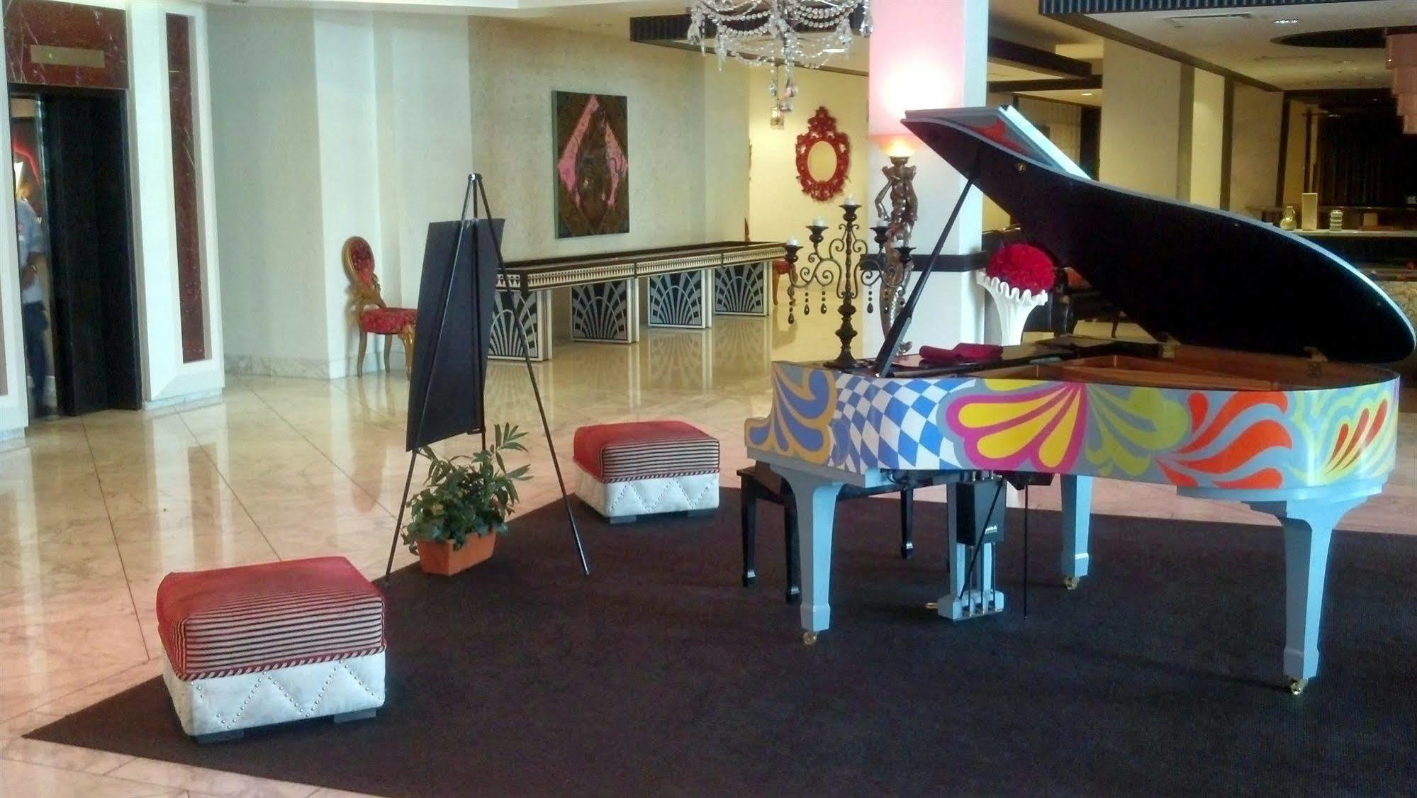 Hotel Royal