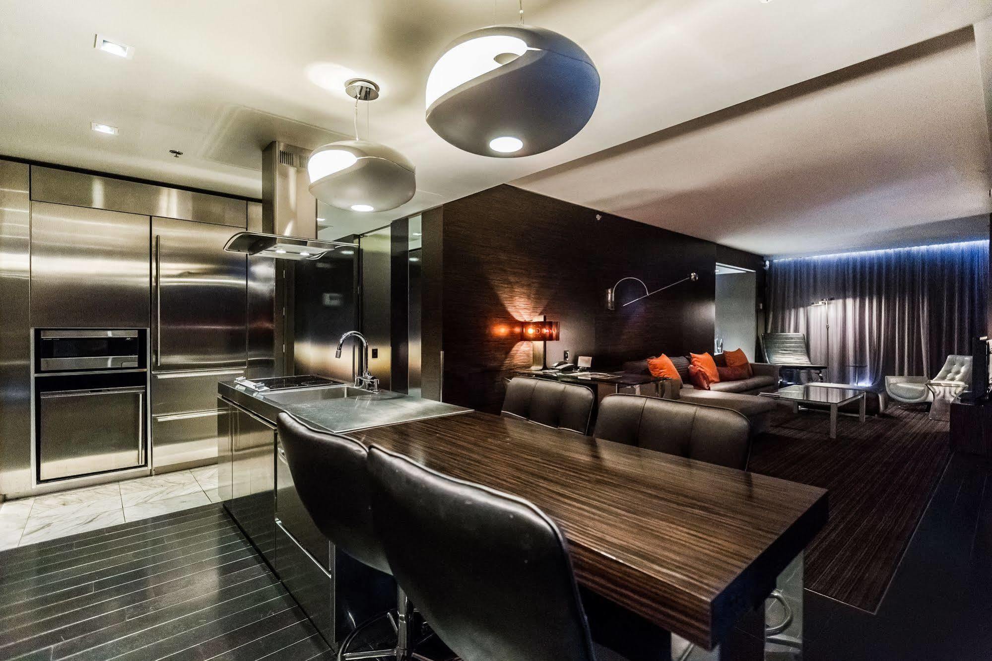 Palms Place And Hotel 4*