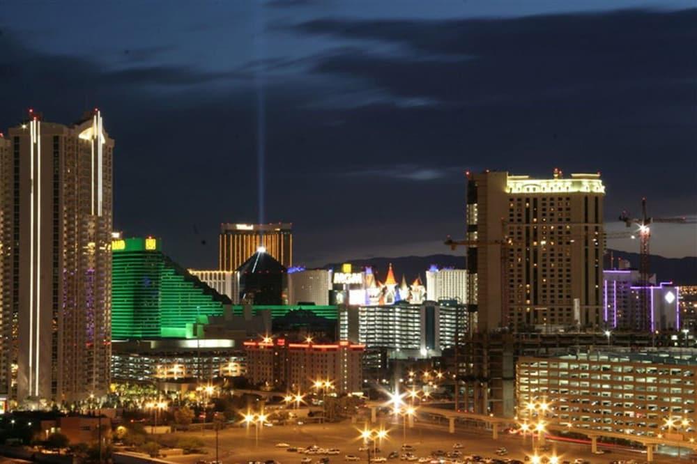 Hotel The Platinum