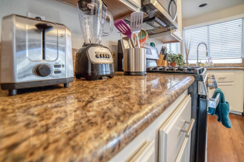 Luxury Modern In Vegas Holiday home Las Vegas
