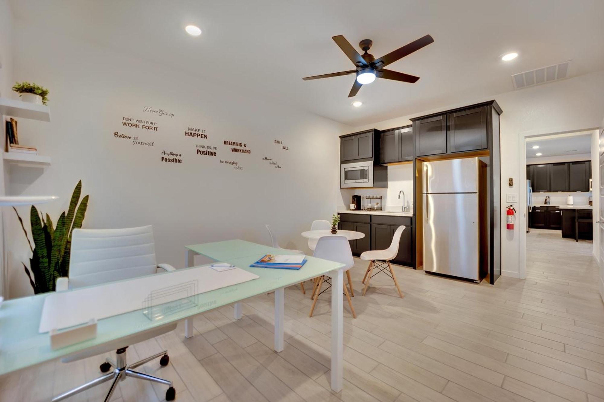 Casa de férias Casa Niva A Contemporary Oasis In The Heart Of Vegas *