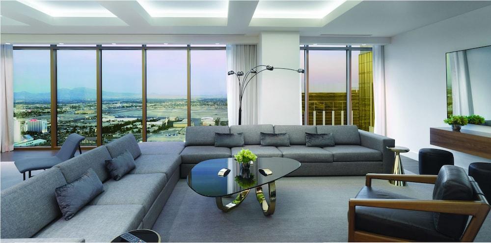 The W Vegas At Mandalay Bay By Suiteness