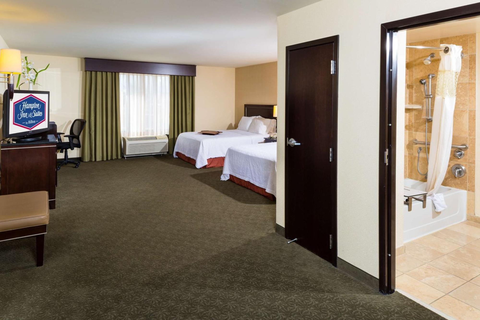 Hampton & Vegas South Hotel
