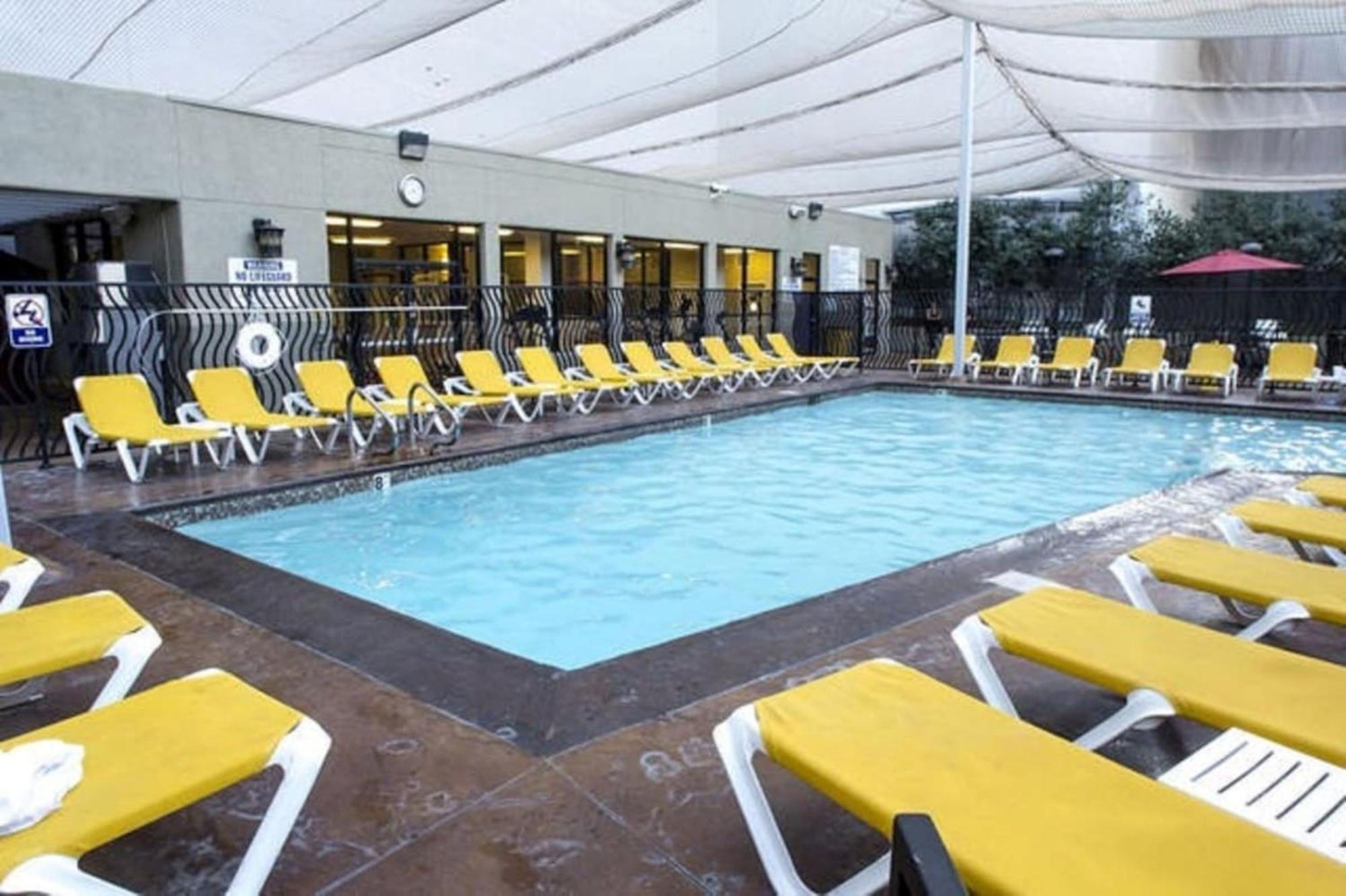Apartment Together On The Strip - 2 Bedroom 976