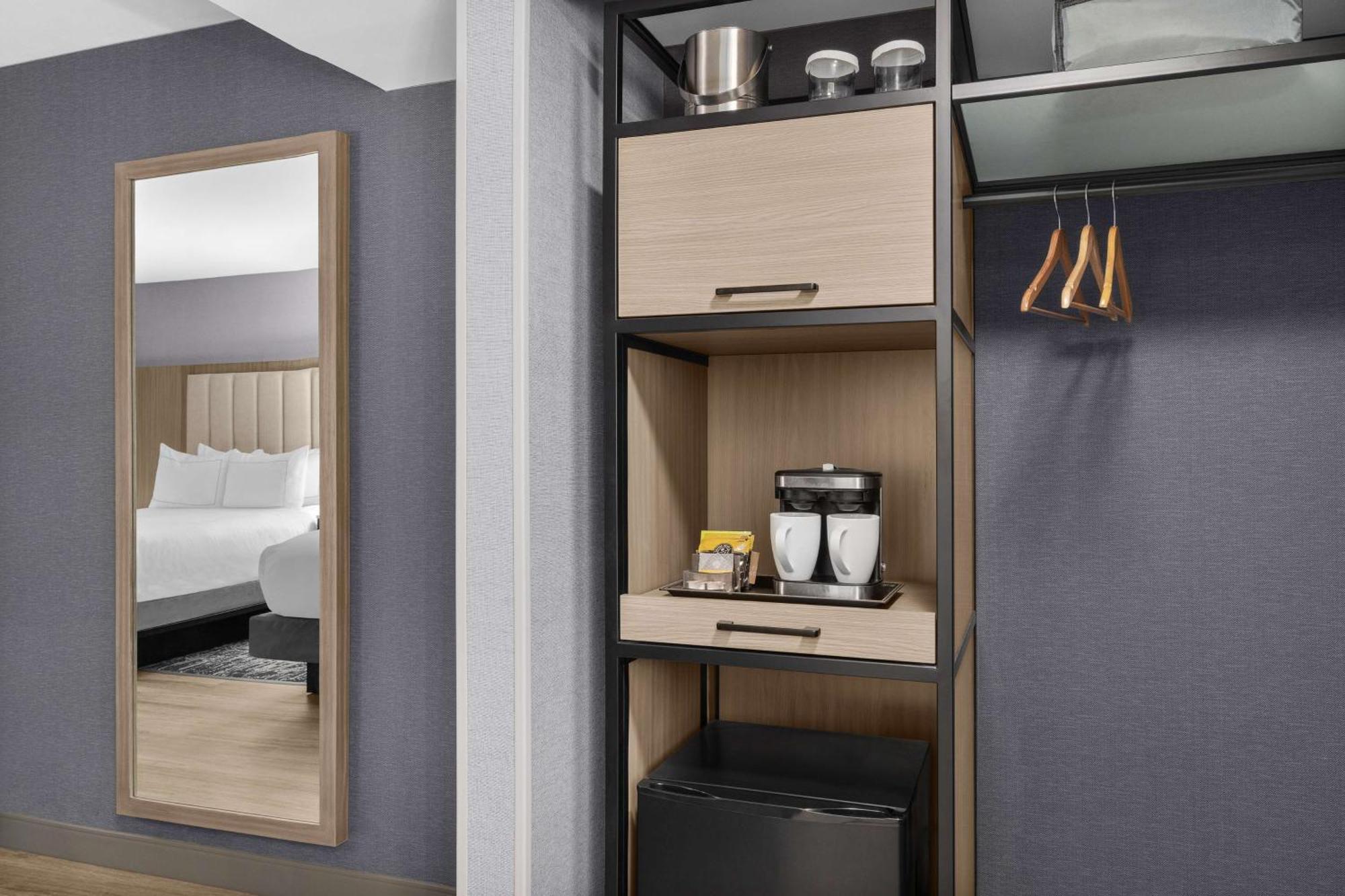 Hotel Doubletree By Hilton Vegas Airport Las Vegas